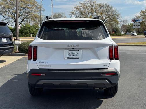 Glacial White Pearl 2023 Kia Sorento S