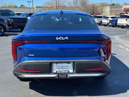 2025 Kia K4 EX