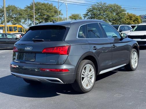 2019 Audi Q5 2.0T Premium Plus