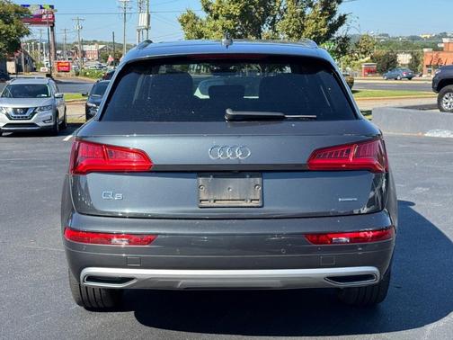 2019 Audi Q5 2.0T Premium Plus