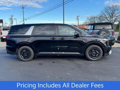 Aurora Black Pearl 2026 Kia Carnival LXS