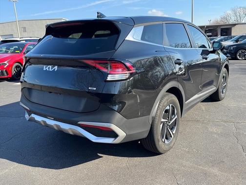 Fusion Black 2024 Kia Sportage Hybrid LX