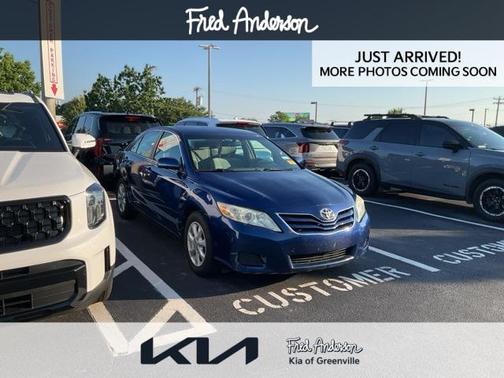 2011 Toyota Camry LE