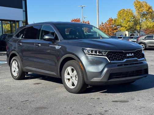 2023 Kia Sorento LX