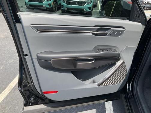 2026 Kia EV9 Land