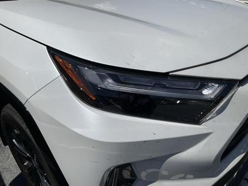 2024 Toyota RAV4 Hybrid SE