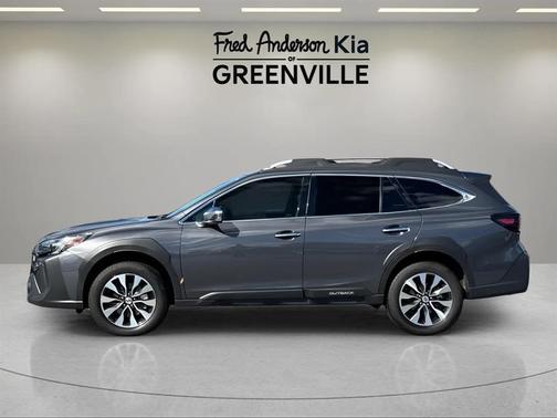 2025 Subaru Outback Touring XT