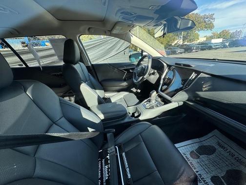 2025 Subaru Outback Touring XT