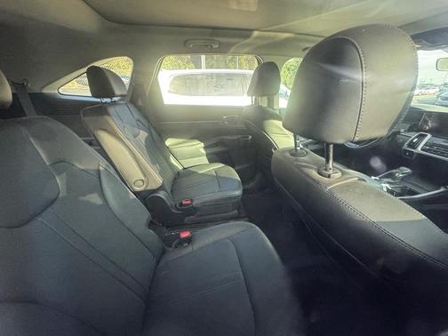 2022 Kia Sorento EX