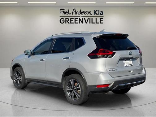 2019 Nissan Rogue SV