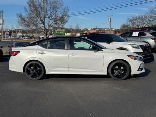 2021 Nissan Sentra SR