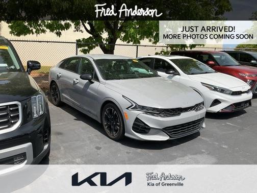 2022 Kia K5 GT-Line