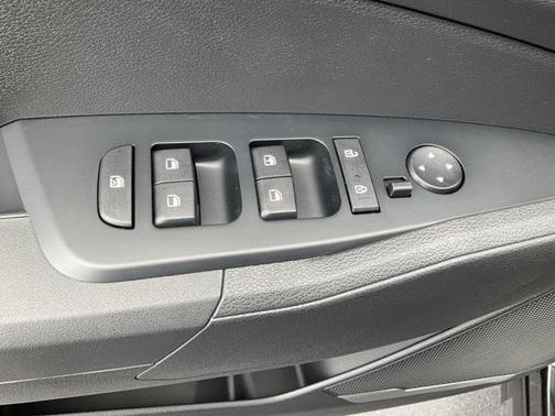 2025 Kia Sportage Hybrid LX