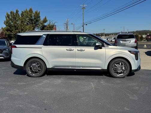 2026 Kia Carnival SX