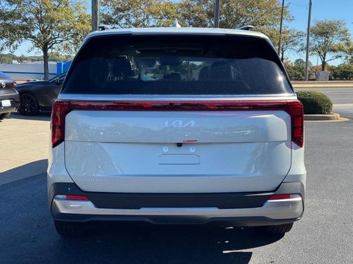 2026 Kia Carnival SX