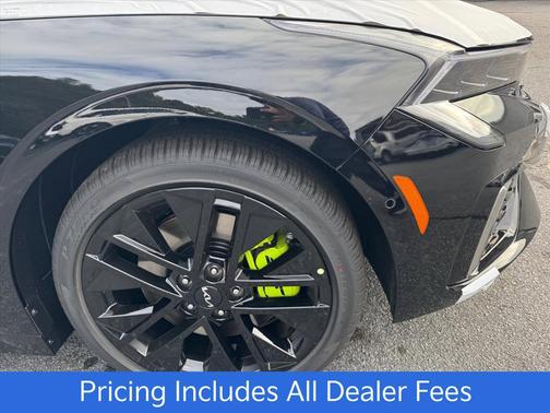 Aurora Black Pearl 2027 Kia K5 GT