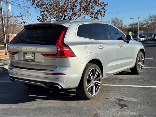 2018 Volvo XC60 T5 R-Design