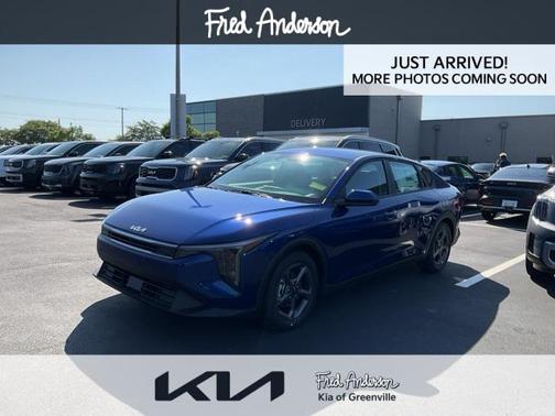 2025 Kia K4 LXS