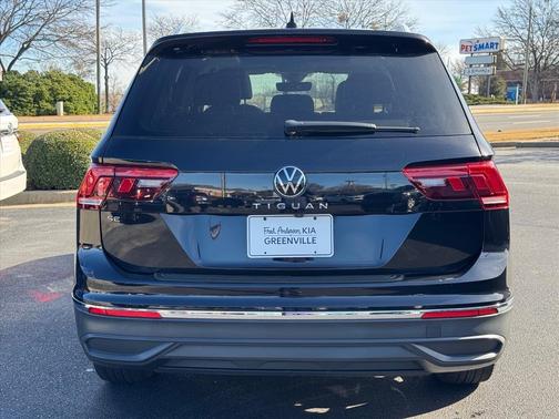 2022 Volkswagen Tiguan 2.0T SE