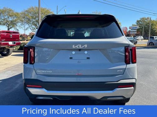 Wolf Gray 2026 Kia Sorento S