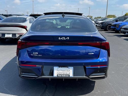 2026 Kia K5 GT-Line