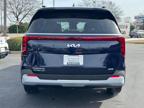 2026 Kia Carnival Hybrid EX