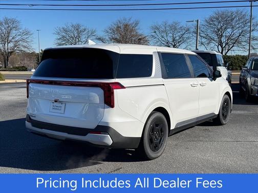 Snow White Pearl 2026 Kia Carnival LXS