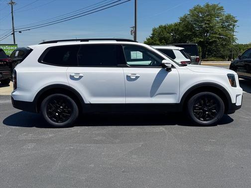 Glacial White Pearl 2024 Kia Telluride SX X-Pro