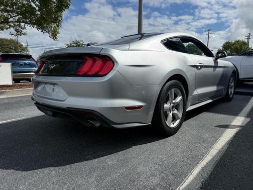 2018 Ford Mustang EcoBoost