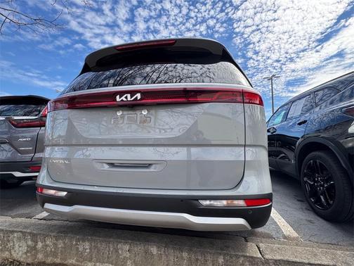 2023 Kia Carnival EX