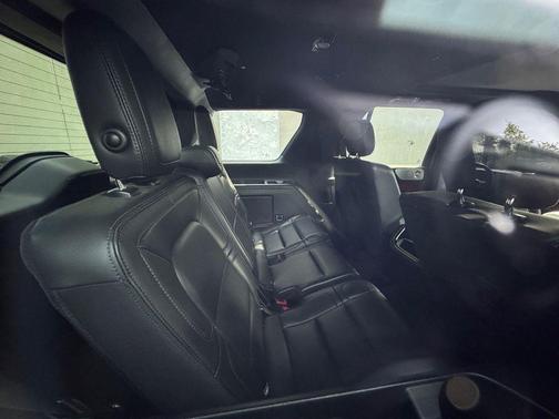 INFINITE BLACK 2021 Lincoln Navigator Reserve