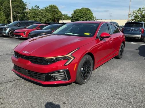 2025 Kia K5 LXS