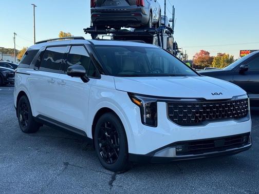 2026 Kia Carnival SX