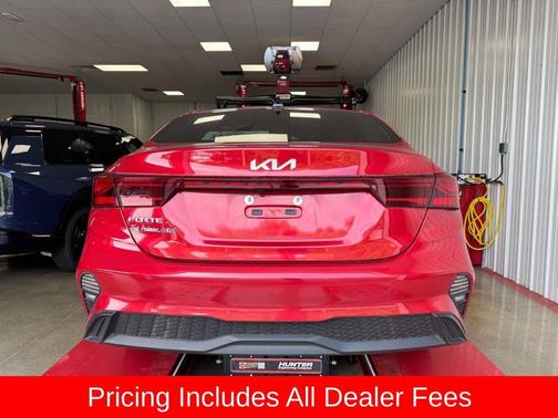 Currant Red 2024 Kia Forte LXS