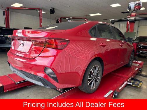 Currant Red 2024 Kia Forte LXS