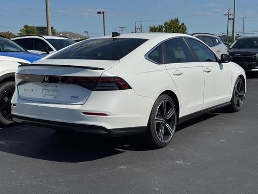 2024 Honda Accord Hybrid Base