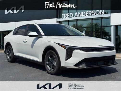 2025 Kia K4 LXS
