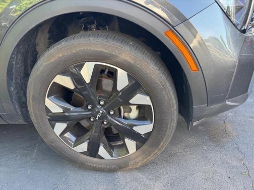 Gravity Gray 2023 Kia Sportage X-Line