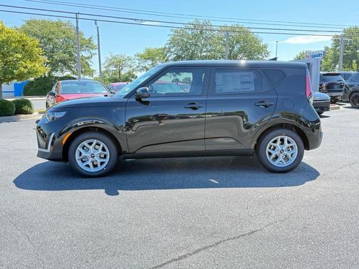 2025 Kia Soul S