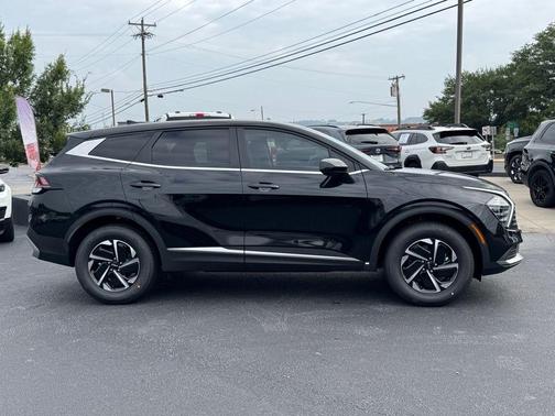 2025 Kia Sportage Hybrid LX