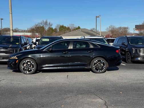 2023 Kia K5 GT-Line