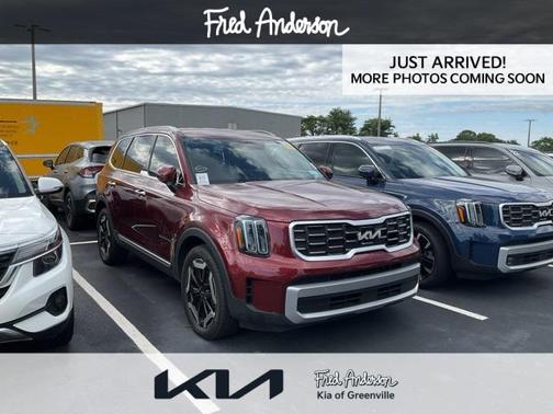 2023 Kia Telluride S