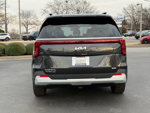 2026 Kia Carnival Hybrid EX