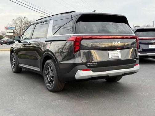 2026 Kia Carnival Hybrid EX