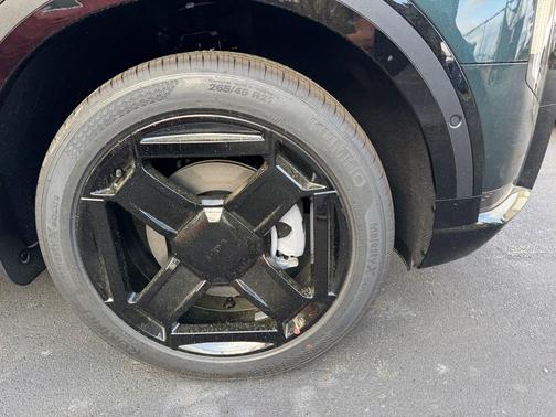 Black Jade Green 2027 Kia Telluride X-Line SX-Prestige