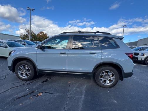 2022 Honda Passport AWD TrailSport