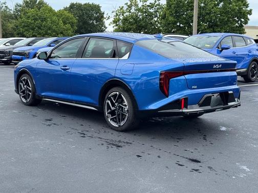 2025 Kia K4 GT-Line