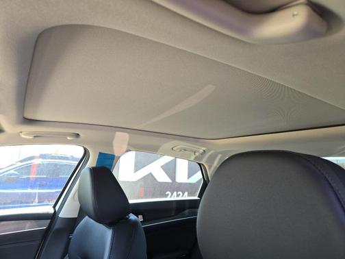 2025 Kia K5 EX