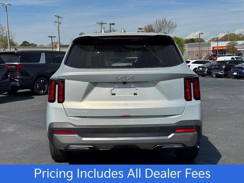 Ivory Silver 2026 Kia Sorento S