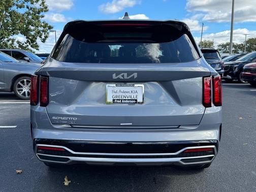 2023 Kia Sorento S